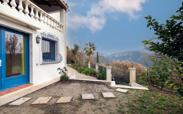 Maison à vendre    8 pièces •  Le Broc