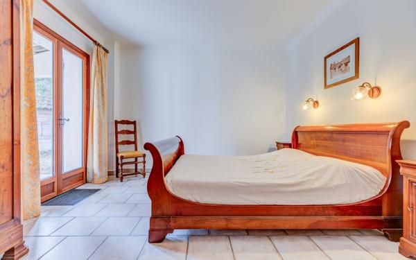 Maison à vendre    8 pièces •  Le Broc