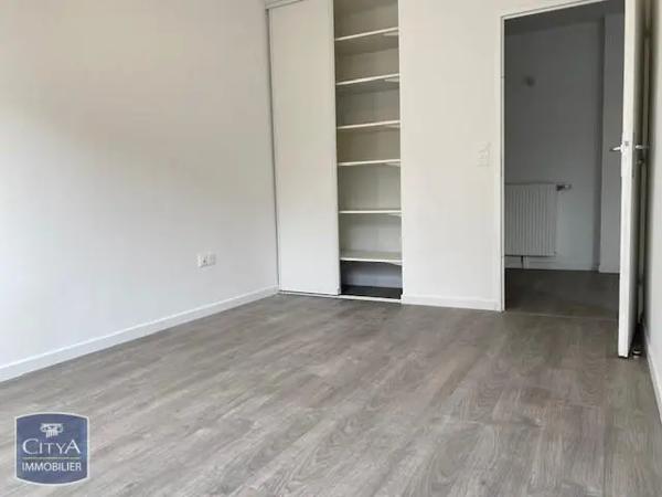 Appartement à louer 2 pièces 44m²