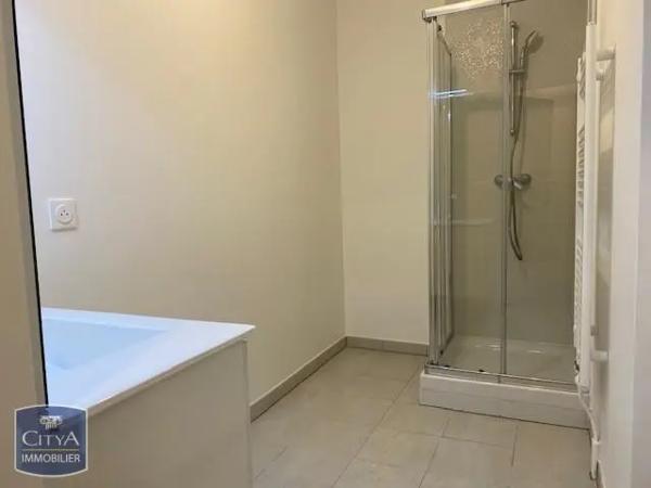 Appartement à louer 2 pièces 44m²