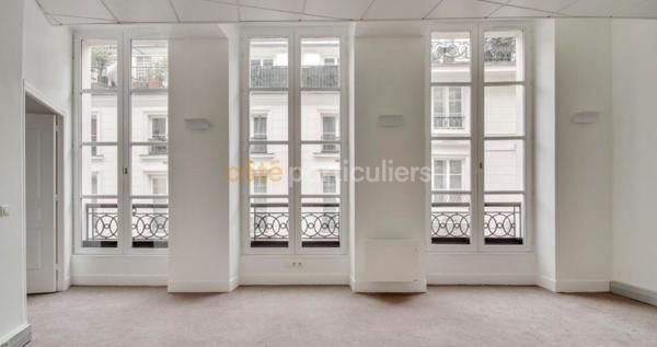 Location
                Bureaux127 m² - 5 Pièces -
                    PARIS (75002)