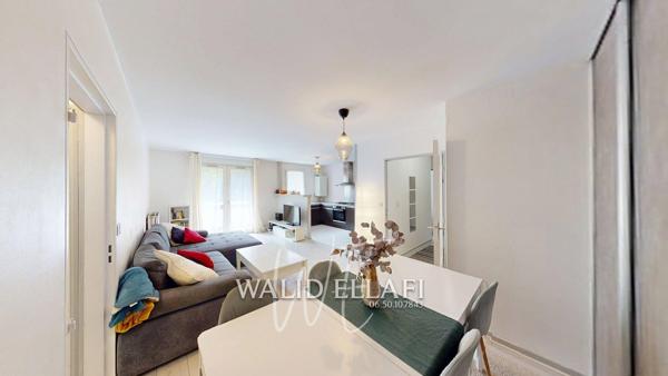 Appartement
         3 pièces
        - 64 m² Exclusivité 239 000 € *