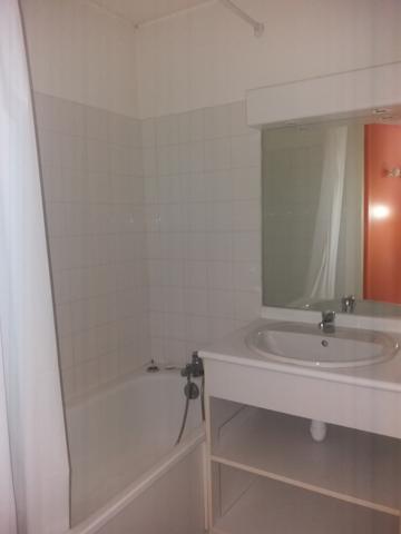 Saint-Étienne (42000) Studio dernier étage Tréfilerie avec services