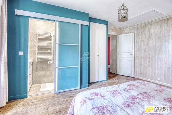 Versailles Clagny Appartement 6 pièces 158 m² carrez situé au 1er étage d'une superbe bâtisse 19ème avec grenier et 2 caves 1 320 000 € **  - Référence  28698