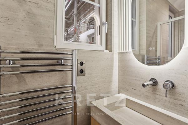 Appartement rénové Paris 7