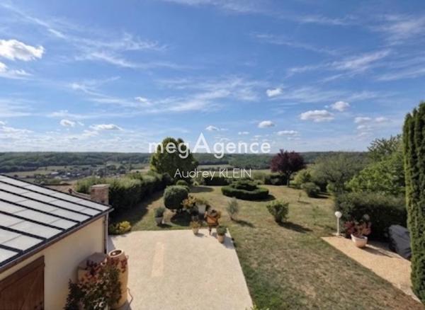 Maison à VILLENEUVE-SUR-YONNE, 89500 - 5 pièces 152m²