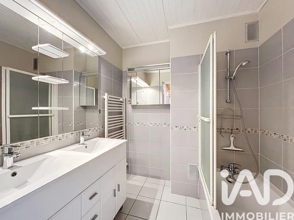 Appartement à vendre 3 pièces 77 m² Échirolles