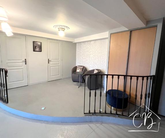 24290 Montignac :  Maison élégante de 167m2