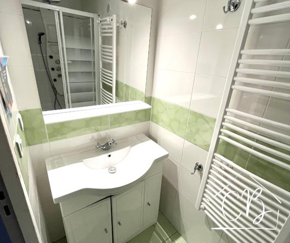 24290 Montignac :  Maison élégante de 167m2