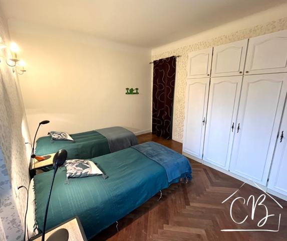 24290 Montignac :  Maison élégante de 167m2