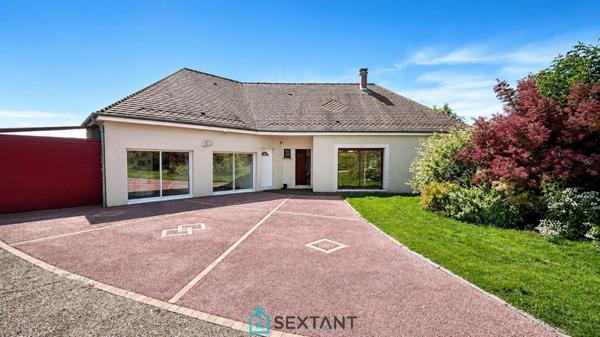 MAISON CONTEMPORAINE DE PLAIN-PIED – 250 m² HABITABLES – TERRAIN DE 3 300 m² – DPE B