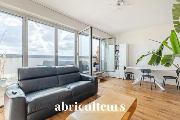 3 pièces avec vue Paris/Défense, dernier étage Boulogne Billancourt