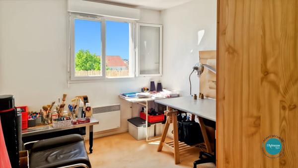 Appartement proche Coudray Montceaux 3 pièce(s) 52 m2