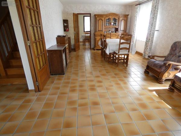 Maison à vendre à Asfeld dans les Ardennes (08190), ref : 021/2053