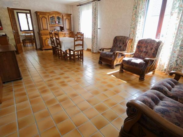 Maison à vendre à Asfeld dans les Ardennes (08190), ref : 021/2053