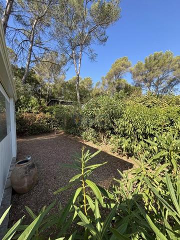 Vente Terrain 200 m2 à Fréjus