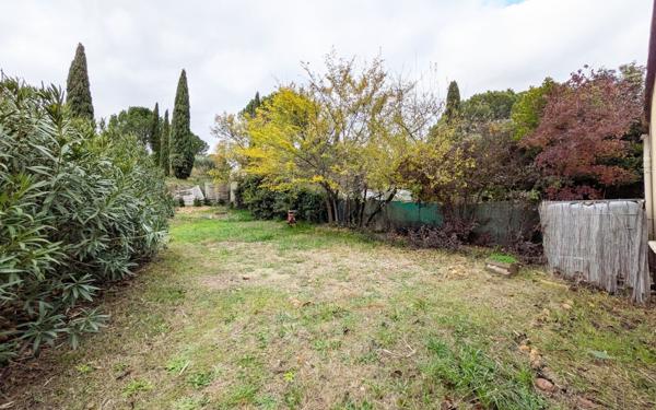 Maison à vendre    4 pièces •  Saint-Saturnin-lès-Avignon