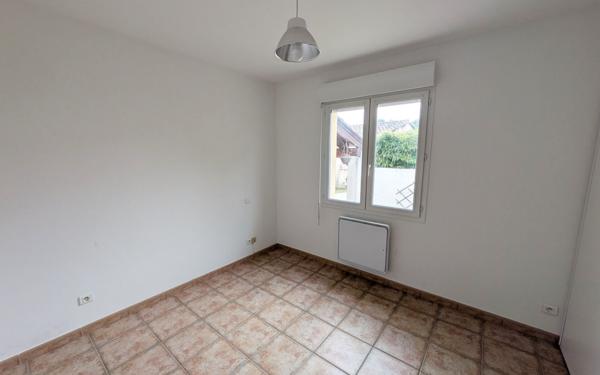 Maison à vendre    4 pièces •  Saint-Saturnin-lès-Avignon