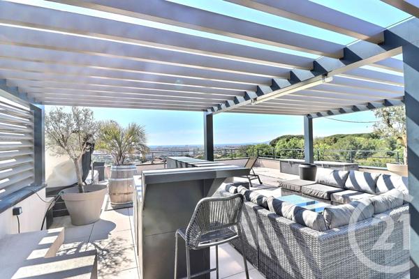 Appartement T4 à vendre  4 pièces - 103,01 m2 FREJUS - 83