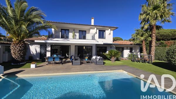 Maison à vendre 5 pièces 140 m² Les-Issambres