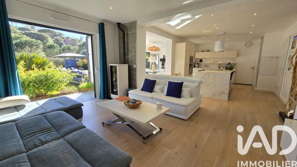 Maison à vendre 5 pièces 140 m² Les-Issambres