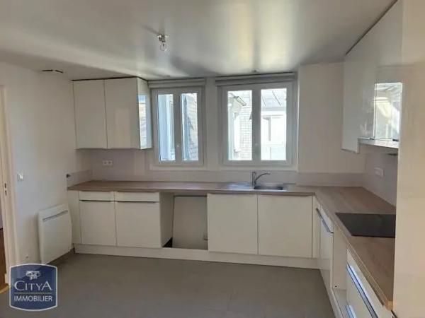 Appartement à louer 4 pièces 87.89m²