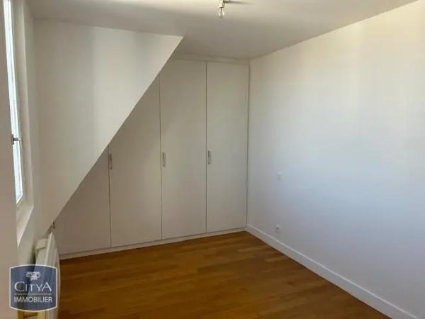 Appartement à louer 4 pièces 87.89m²