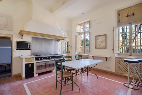 Vente Maison de luxe Aix-en-Provence 10 Pièces 550 m²