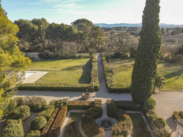 Vente Maison de luxe Aix-en-Provence 10 Pièces 550 m²