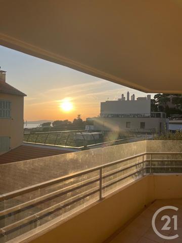 Appartement F4 à vendre  4 pièces - 77,96 m2 CAP D AIL - 06