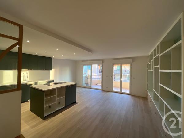 Appartement F4 à vendre  4 pièces - 77,96 m2 CAP D AIL - 06