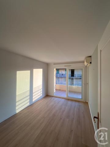 Appartement F4 à vendre  4 pièces - 77,96 m2 CAP D AIL - 06