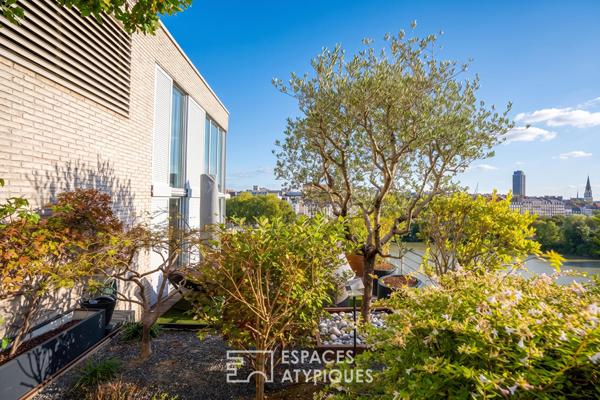 Esprit Penthouse : Duplex d’exception avec rooftop panoramique au coeur de Nantes