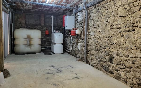 Maison à louer    8 pièces • 169,57 m2 Saint-Cernin