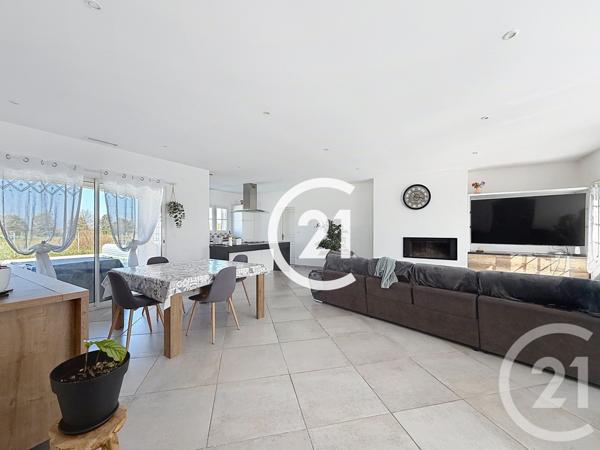 Maison à vendre  6 pièces - 202 m2 GENTE - 16