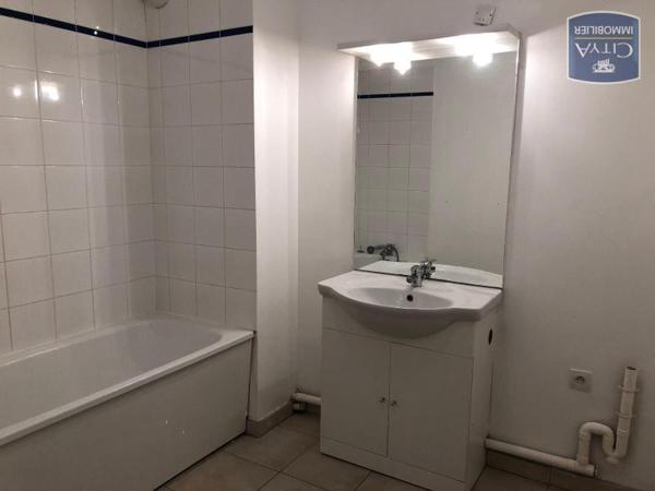 Appartement à louer 3 pièces 58.65m²