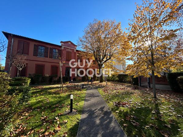 À louer - bureaux de 58 m² à CROIX DAURADE