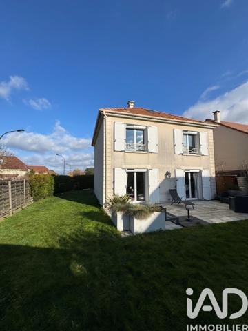 Maison à vendre 6 pièces 95 m² Les Clayes-sous-Bois