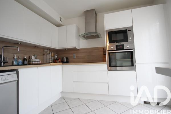 Maison à vendre 6 pièces 95 m² Les Clayes-sous-Bois