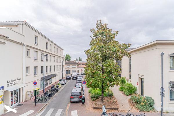 Appartement à vendre 242 700 € Bordeaux 3 p 63 m² DPE E