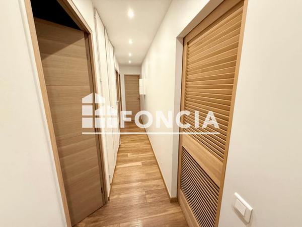 Location Appartement 4 pièces 82.7 m² - 121 IMPASSE CLEMENCE DE GENEVE Etrembieres 74100