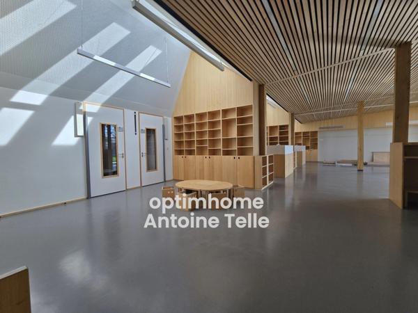 VILLEREAU 59530 - Bâtiment Bioclimatique d'exception 400m² - Fort potentiel (Pro/Habitation)