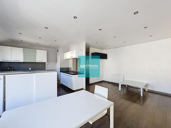 Franconville - Dernier étage pour ce bel appartement 4 pièces avec balcon - 2 parkings