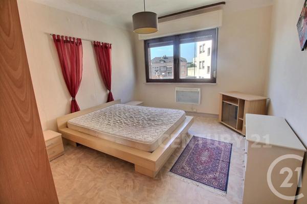 Immeuble à vendre  350 m 2   FORBACH  - 57