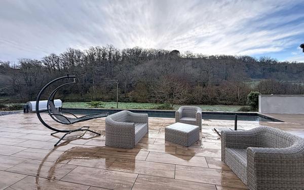 Maison à vendre    5 pièces • 135 m2 La Bastide-Clairence