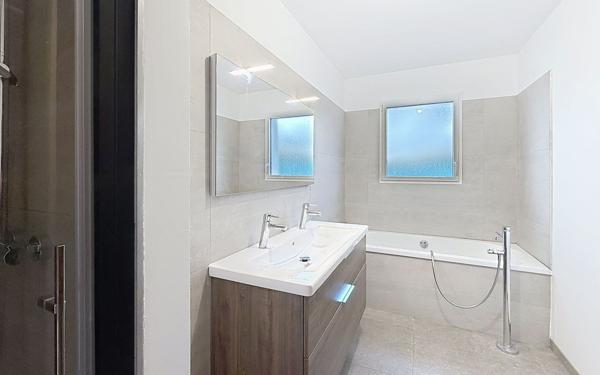 Maison à vendre    5 pièces • 135 m2 La Bastide-Clairence