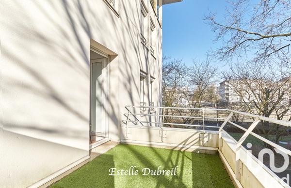 Appartement 2 pièces de 49 m² à Guyancourt (78280)