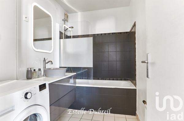 Appartement 2 pièces de 49 m² à Guyancourt (78280)