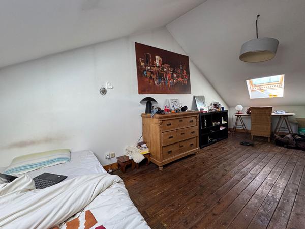 A vendre, centre ville de Perigueux (24000), belle maison bourgeoise type 9 avec jardin