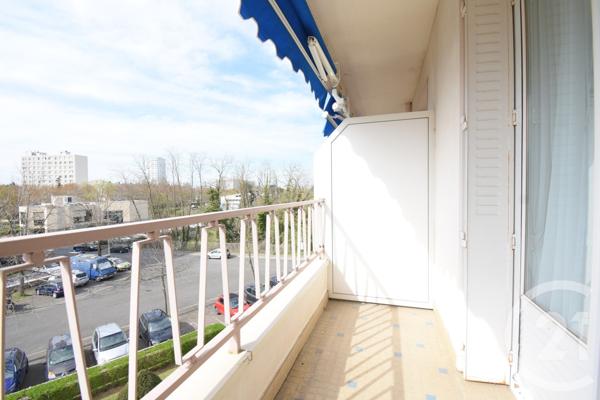 Appartement T3 à vendre  3 pièces - 72,87 m2 VICHY - 03